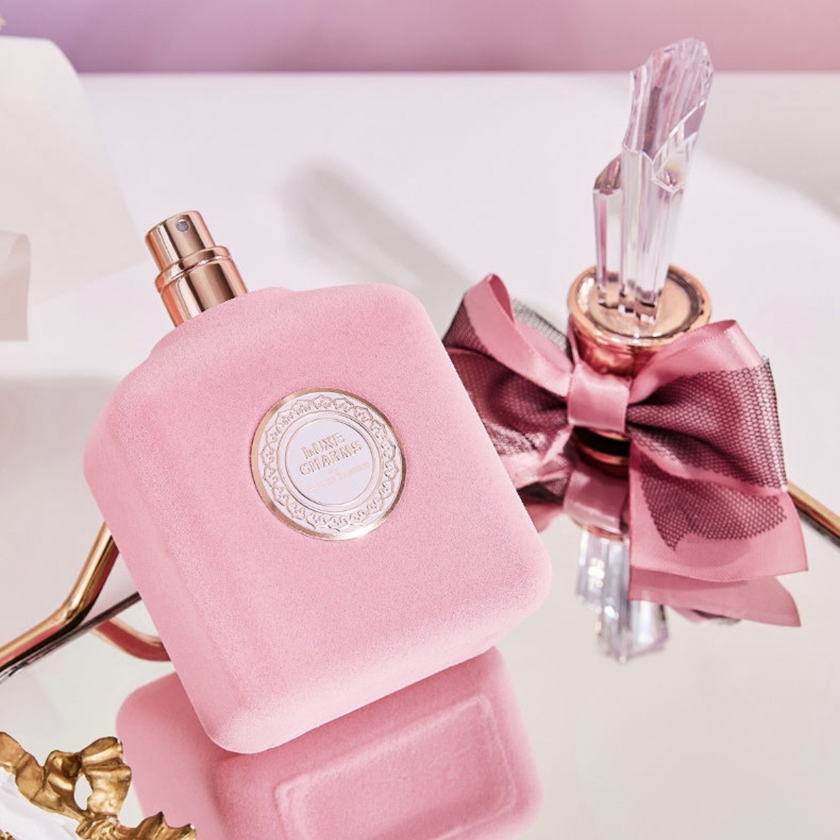 LUXE CHARMS